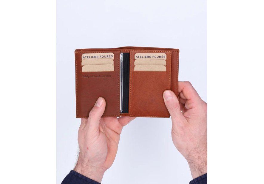 Les Ateliers Foures 954 - CUIR DE VACHETTE - FAUVE portefeuille achille double fourès Portefeuille Homme