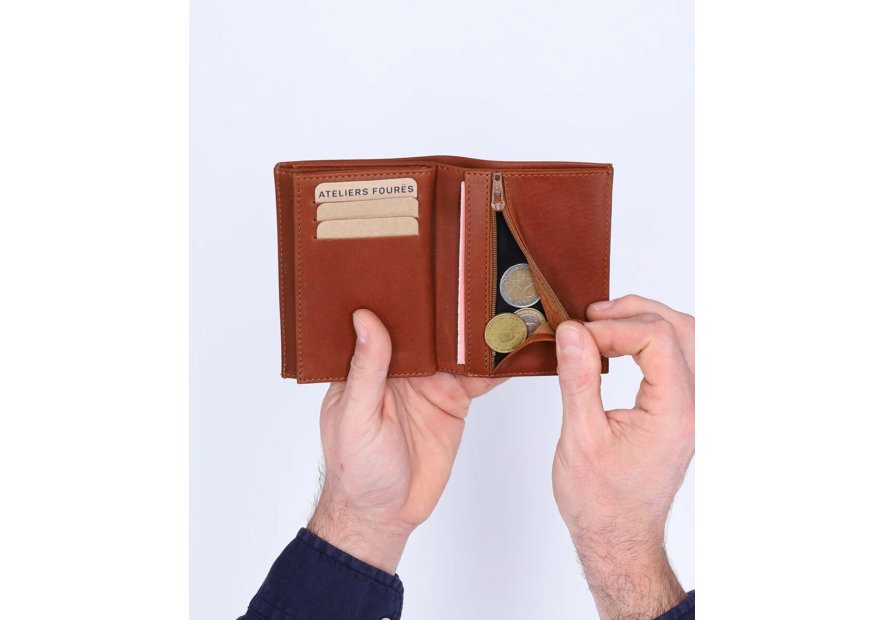 Les Ateliers Foures 954 - CUIR DE VACHETTE - FAUVE portefeuille achille double fourès Portefeuille Homme