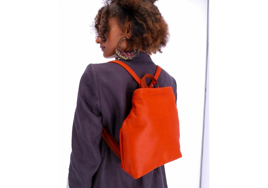 Les Ateliers Foures B417 - CUIR DE VACHETTE - ORANGE sac à dos sécurisé s avec attache fixation Sacs à mains