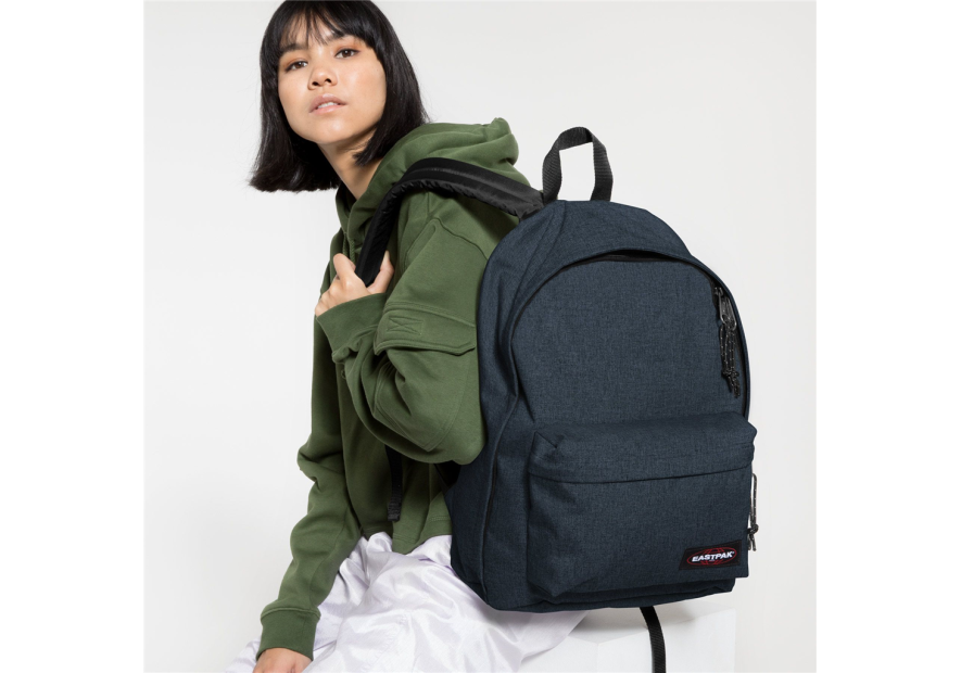 Eastpak K767 - POLYESTER - TRIPLE DENIM sac à dos out of office cartable Scolaire