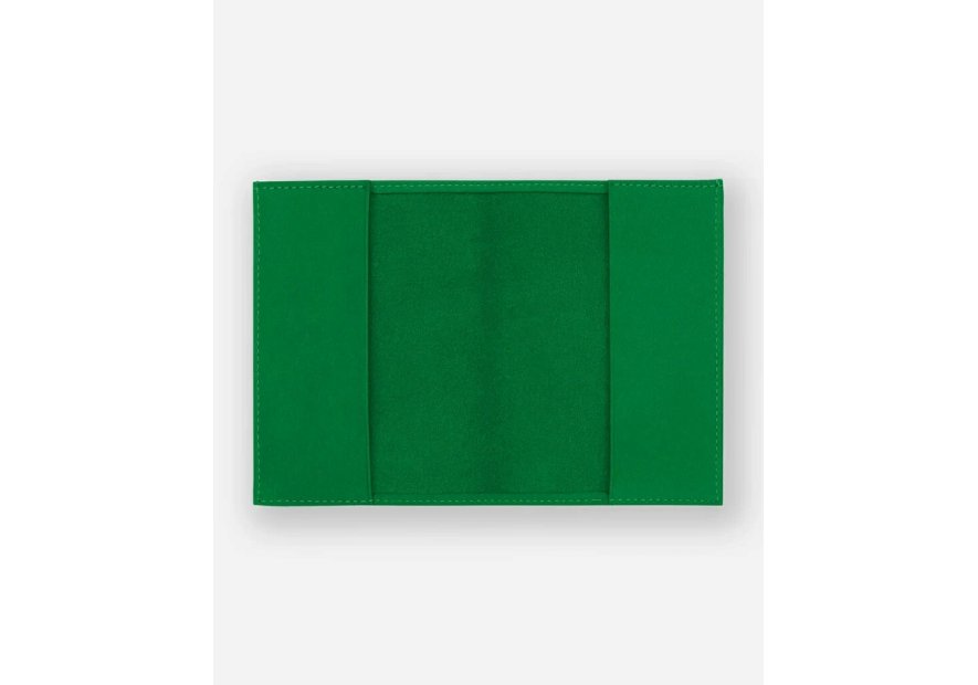 Les Ateliers Foures B41. fourès-barodeuse-étui passeport etui passeport