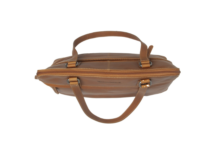 the chesterfield C48.1341 sac format a4 branson shopping