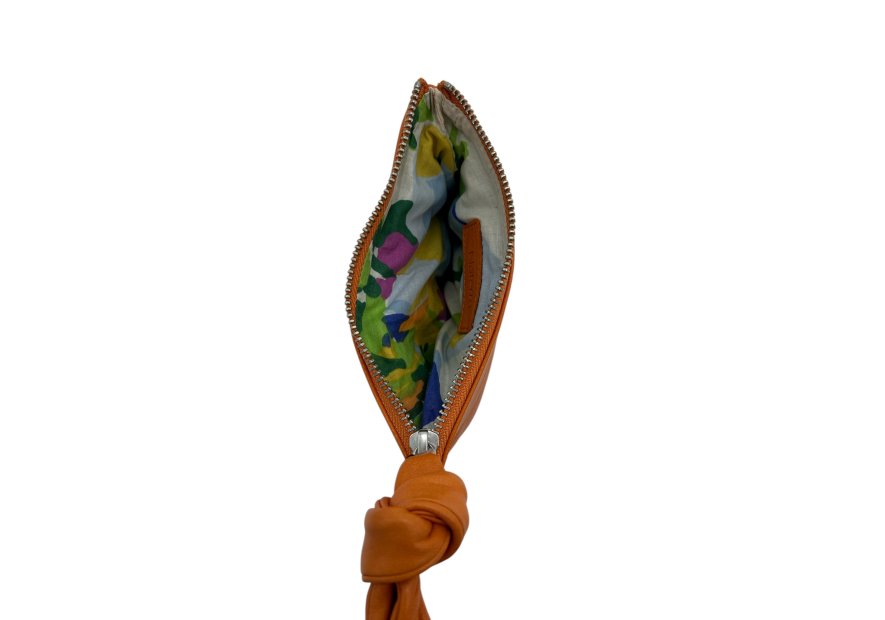 naterra factory BUSAN SMALL pochette small en cuir de naterra compagny Sacs à mains