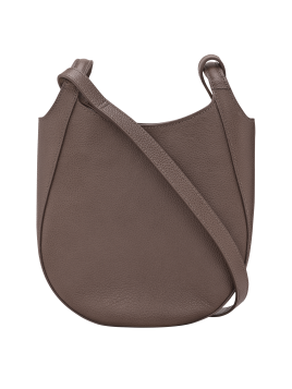 sac porté travers le foulonné