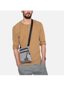 Eastpak K089 eastpak-authentic-rusher sac zip m sacoche mixte