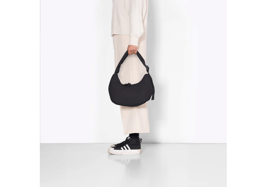 ucon acrobatics SHOTA MINI sac besace demi lune shota mini Sacs à mains