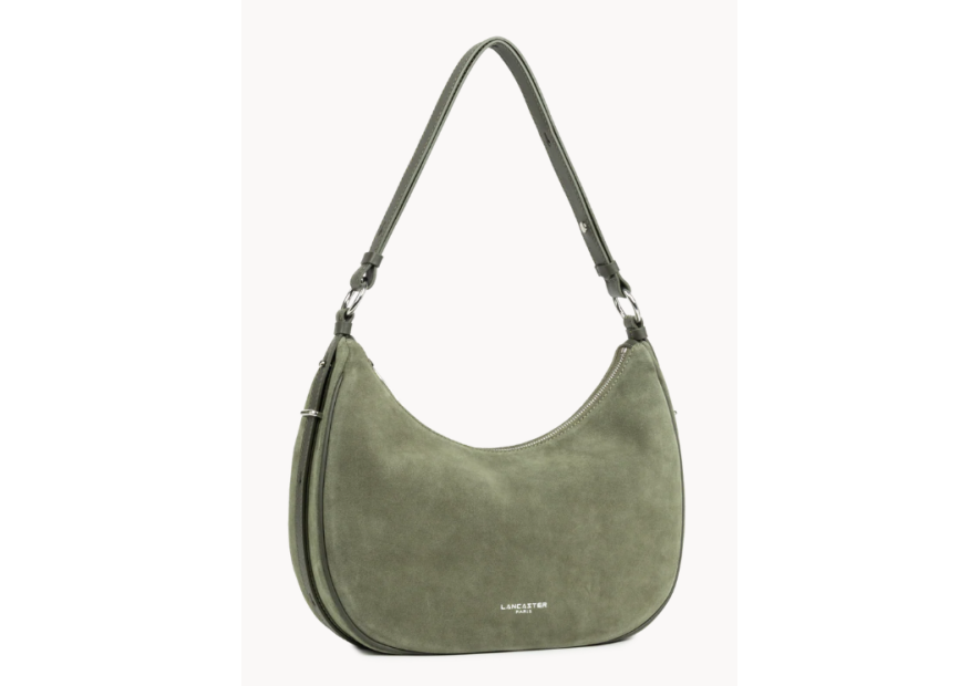 grand sac besace porté épaule