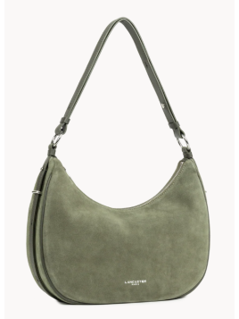 grand sac besace porté épaule