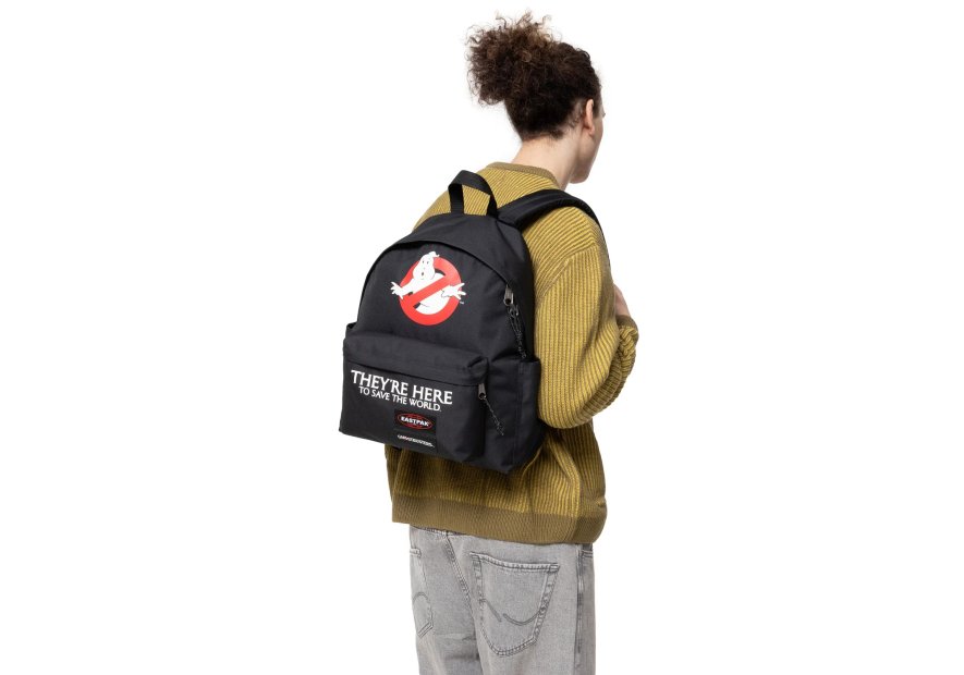 Eastpak K0A5BG4 - POLYESTER - GB POSTER sac à dos scolaire eastpak day pak'r Loisirs