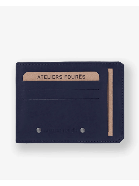 Les Ateliers Foures 944 - CUIR DE VACHETTE - MARINE porte papiers plat baroudeur centaure porte-cartes
