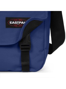 Eastpak K26E - POLYESTER - NIGHTSKY NAVY sac gibecière delegate + Serviette à rabat avec bandoulière