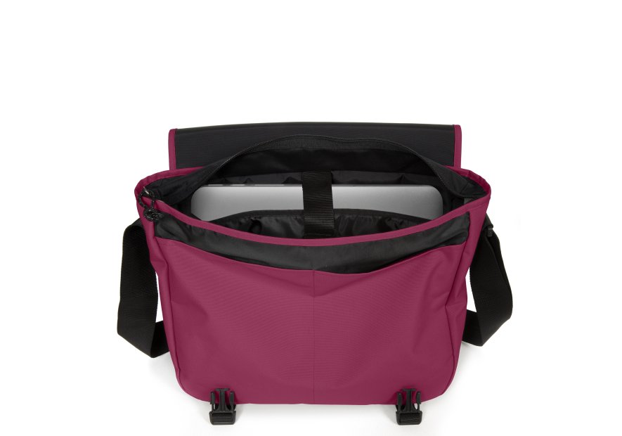 Eastpak K26E - POLYESTER - WINE BURGUNDY sac gibecière delegate + Serviette à rabat avec bandoulière