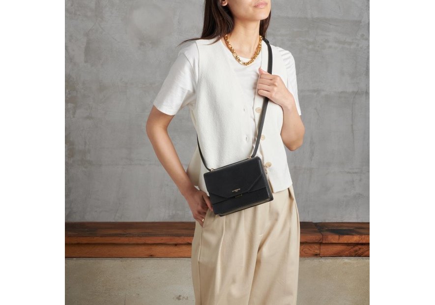 Le Tanneur TNAY1230 - CUIR DE VACHETTE - NO le tanneur- naya- porté travers rabat Sacs à mains