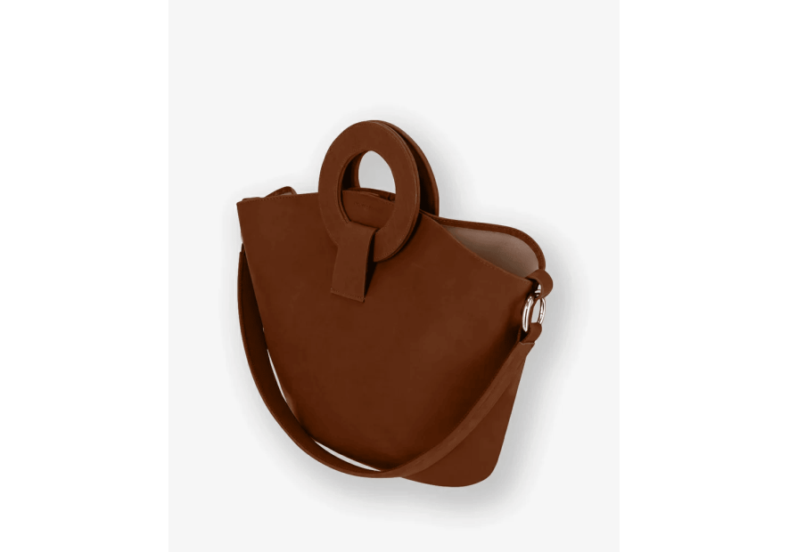 Les Ateliers Foures 0604 - CUIR DE VACHETTE - FAUVE les ateliers fourès- olympe- porté travers maxi shopping