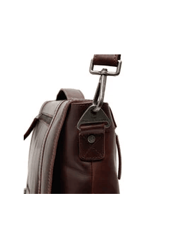 the chesterfield C40.109 - CUIR DE VACHETTE - MAR gibecière veneto Sac business