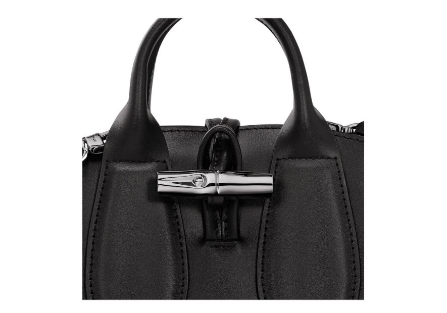 Longchamp 10057/HCL - CUIR DE VEAU - NOIR porté travers xs roseau box Sacs à mains