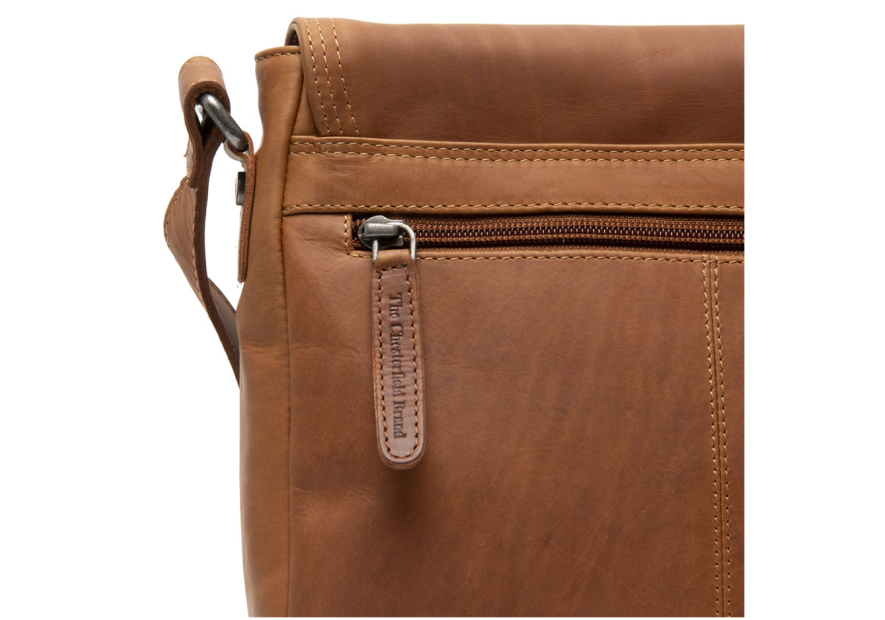 the chesterfield C48.1326 - CUIR DE VACHETTE - CO sac rabat arrondi everglades Sacs à mains