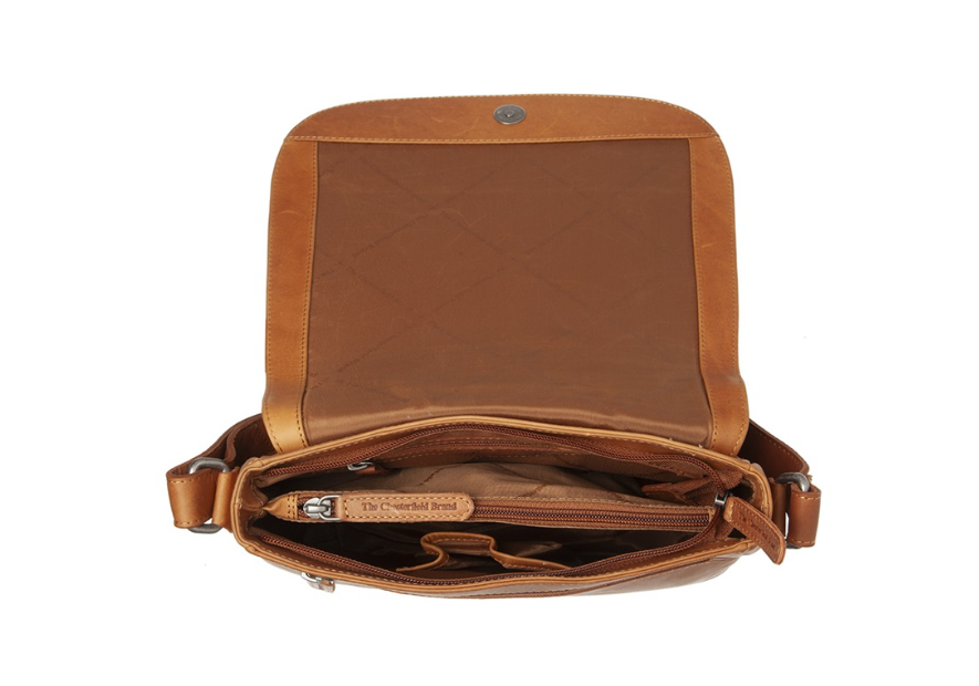 the chesterfield C48.1326 - CUIR DE VACHETTE - CO sac rabat arrondi everglades Sacs à mains