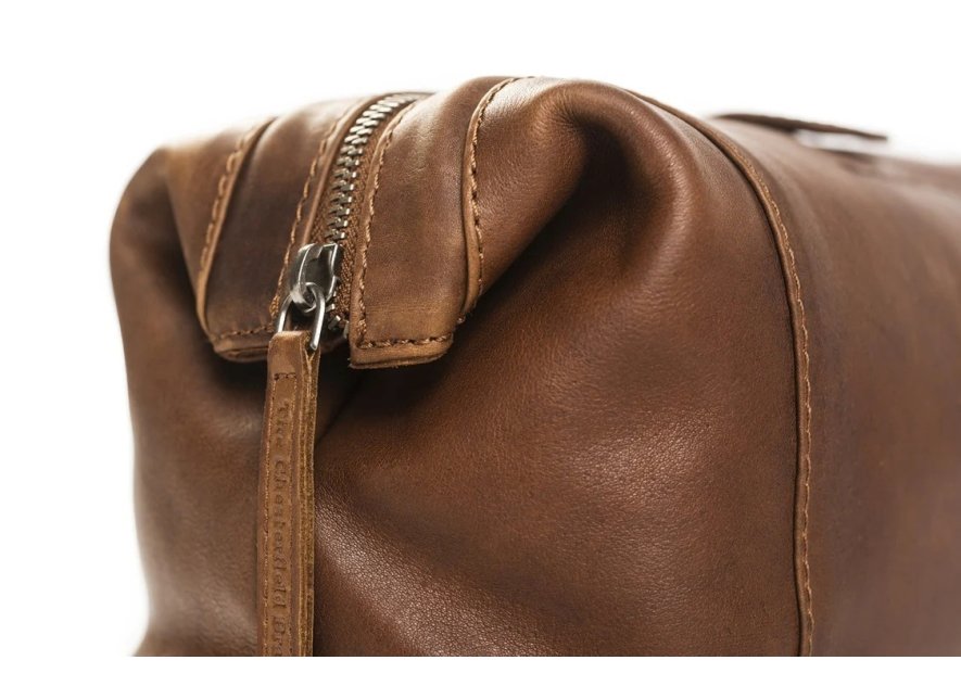 the chesterfield C08.0171 trousse de toilette vince the chesterfiedl Trousses de toilette