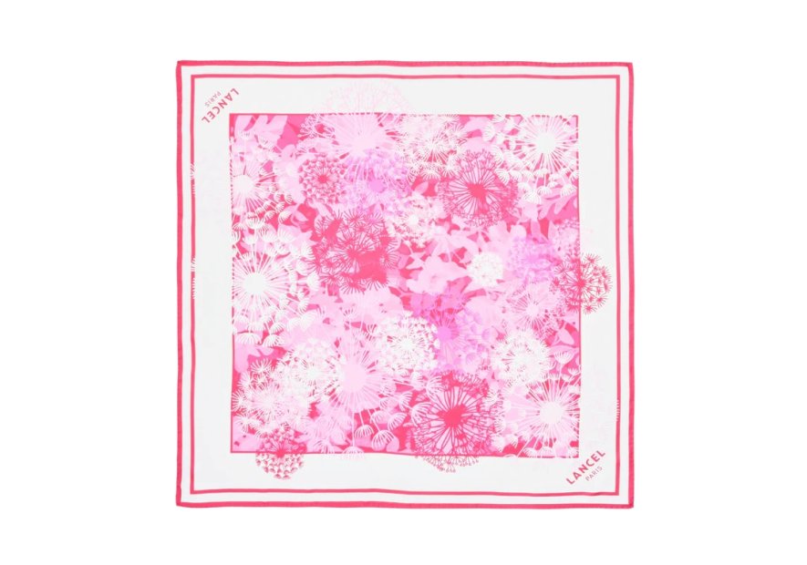 Lancel A11708 carré de soie lancel carre de soie