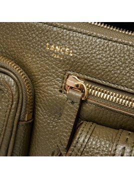 Lancel A14037 - CUIR DE VACHETTE - KAKI sac multipoches s lancel premier flirt Sacs à mains