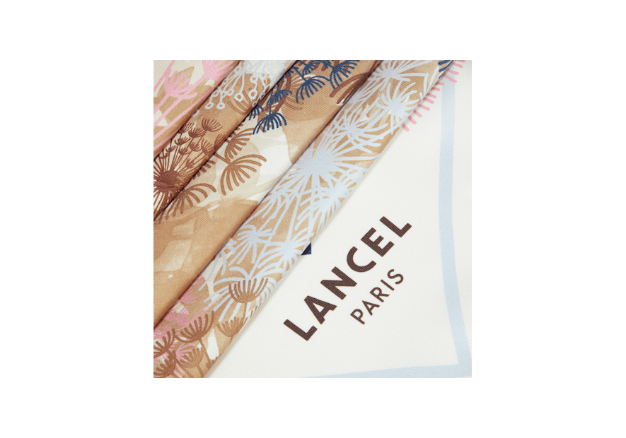 Lancel A11707 carré de soie 70x70cm feux d’artifice carre de soie