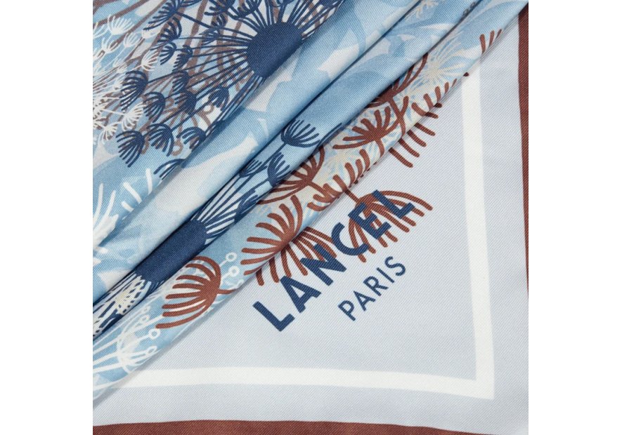 Lancel A11708 carré de soie lancel carre de soie