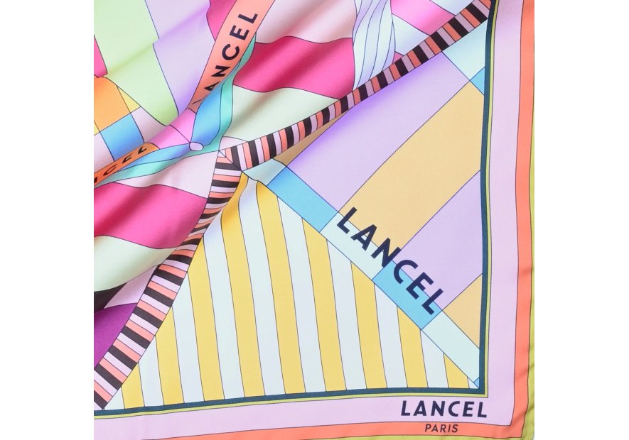 Lancel A14133 carré de soie lancel 90cm carre de soie
