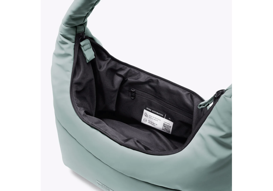 ucon acrobatics SHOTA MEDIUM sac besace demi lune shota medium Sacs à mains