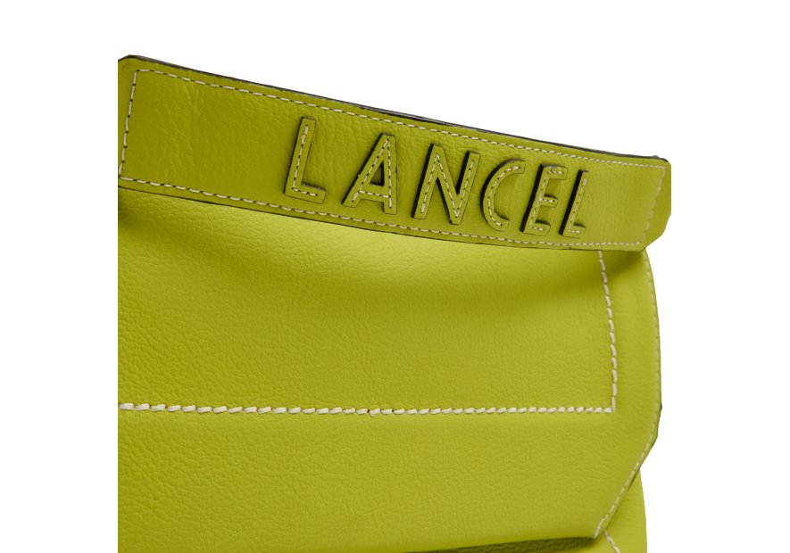 Lancel A13782 sac à rabat lancel ninon soft Sacs à mains