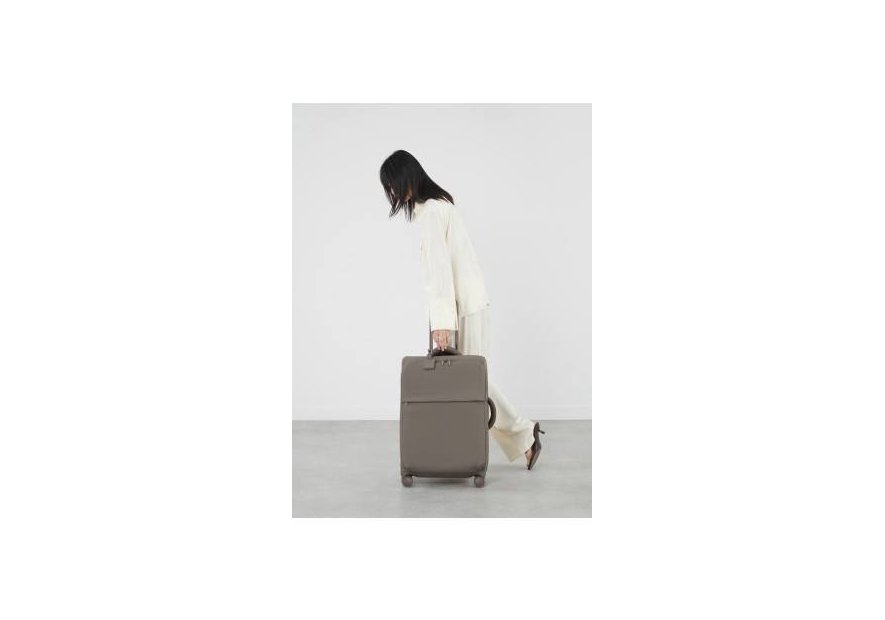 lipault 155174 valise moyenne 63cm lipault lost in berlin valise