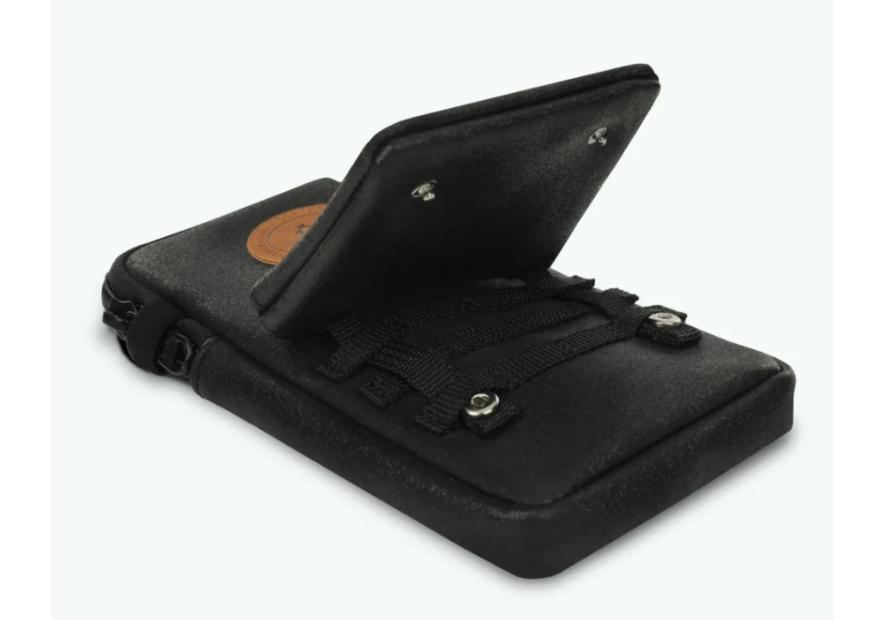 Cabaïa PHONE BAG etui téléphone cabaia Sacs à mains