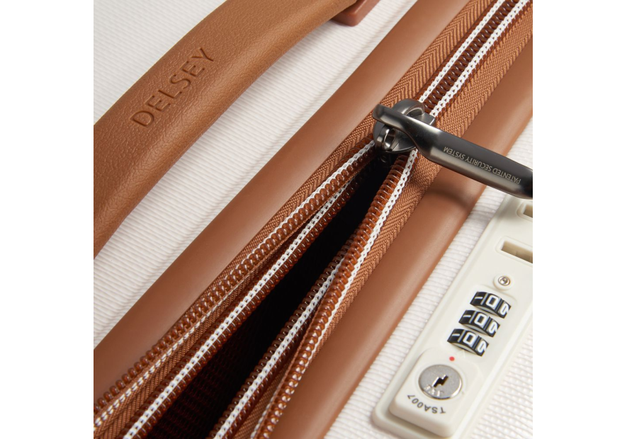 Delsey 1676821 delsey chatelet air2.0 valise 76cm valise