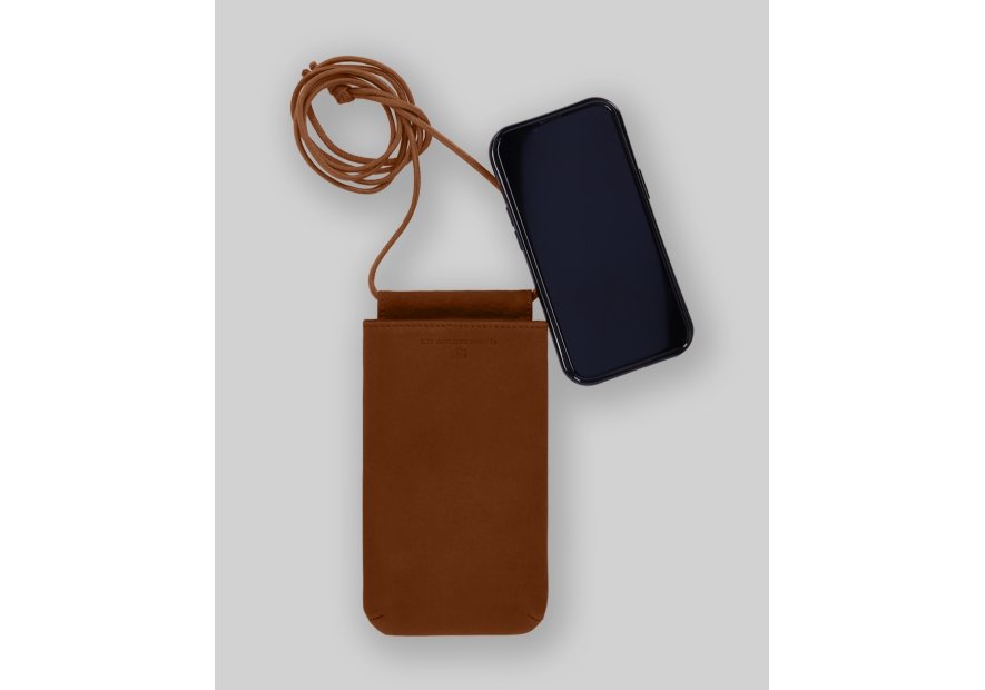 Les Ateliers Foures B97 - CUIR DE VACHETTE - FAUVE Etui iPhone - Baroudeuse Petite maroquinerie