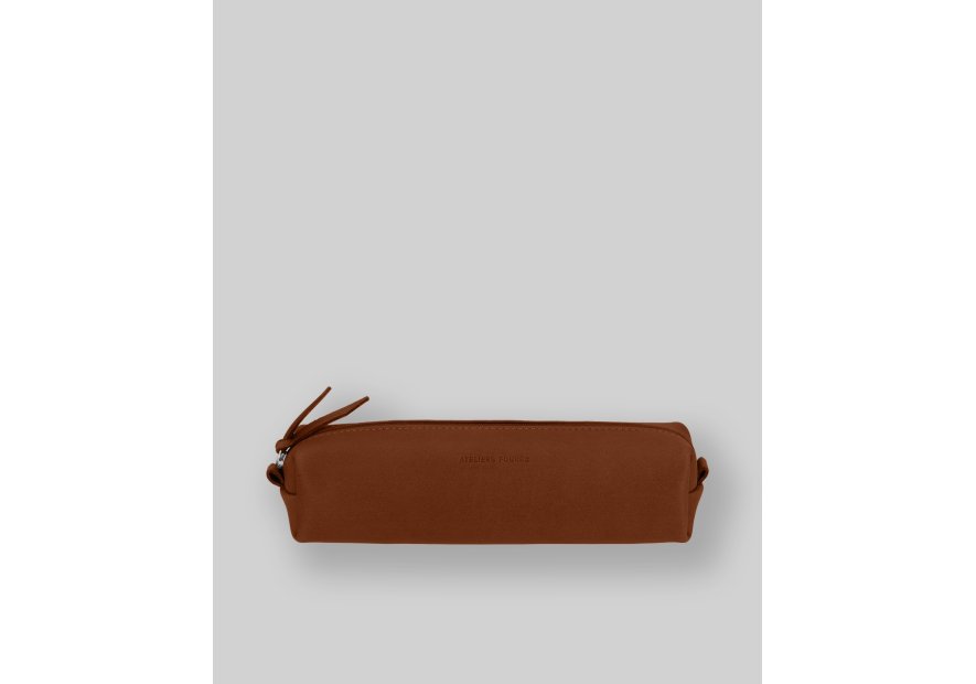 Les Ateliers Foures B32 - CUIR DE VACHETTE - FAUVE fourès-baroudeuse-trousse cartable Scolaire Les Ateliers Foures B32 - CUIR DE VACHETTE - FAUVE fourès-baroudeuse-trousse cartable Scolaire