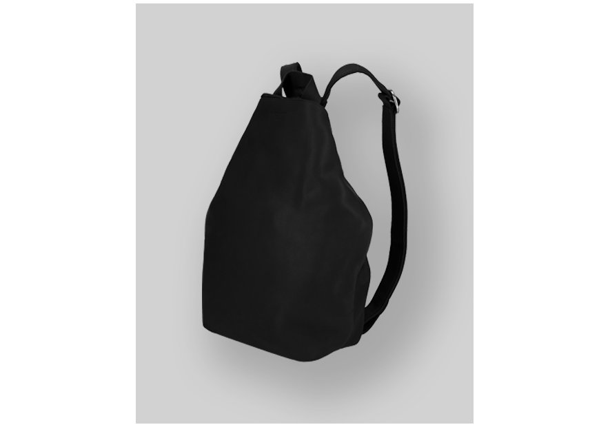 Les Ateliers Foures B418 - CUIR DE VACHETTE - NOIR fourès-baroudueuse-sac à dos triangle m Sac business