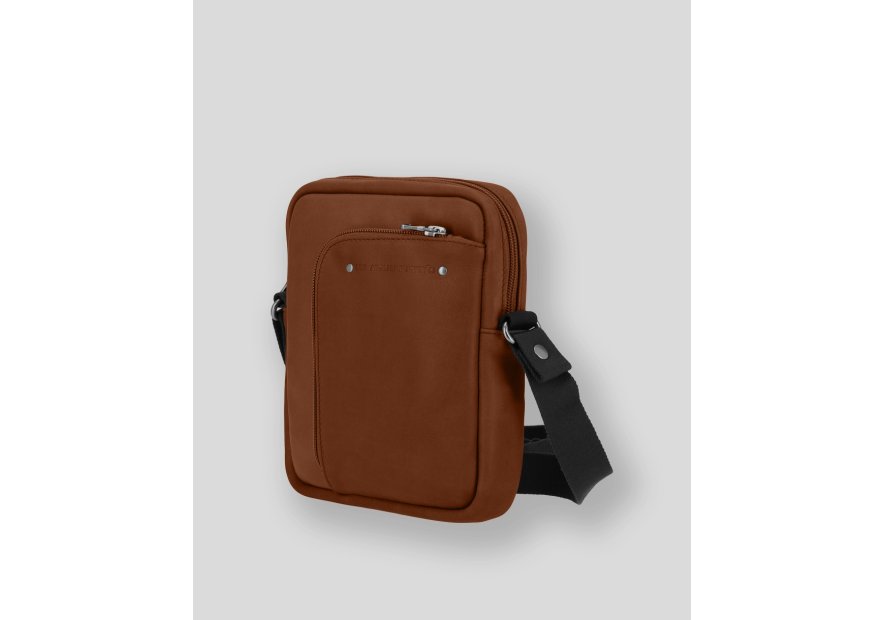 Les Ateliers Foures 9009 - CUIR DE VACHETTE - FAUVE sac homme nérée Sacs bandoulière/Sacoches