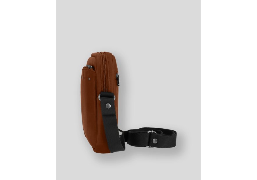 Les Ateliers Foures 9009 - CUIR DE VACHETTE - FAUVE sac homme nérée Sacs bandoulière/Sacoches