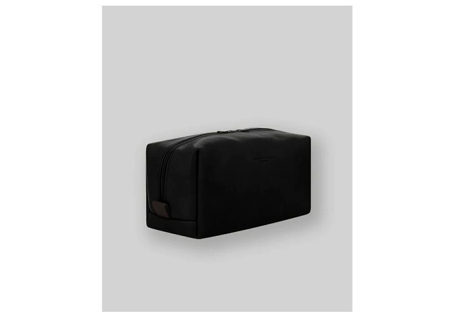 Les Ateliers Foures 9815 - CUIR DE VACHETTE - NOIR les ateliers foures trousse de toilette Trousses de toilette Les Ateliers Foures 9815 - CUIR DE VACHETTE - NOIR les ateliers foures trousse de toilette Trousses de toilette