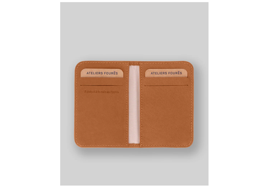 Les Ateliers Foures B11. porte 4 cartes astré baroudeuse p.cartes credit