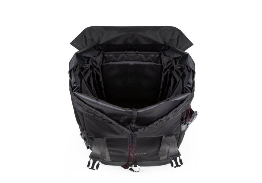 Eastpak K0A5BEM - POLYESTER - NOIR - 9A7 sac à dos out caméra pack Sacs à dos