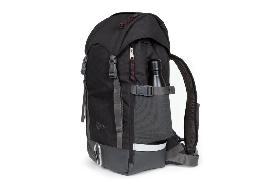 Eastpak K0A5BEM - POLYESTER - NOIR - 9A7 sac à dos out caméra pack Sacs à dos