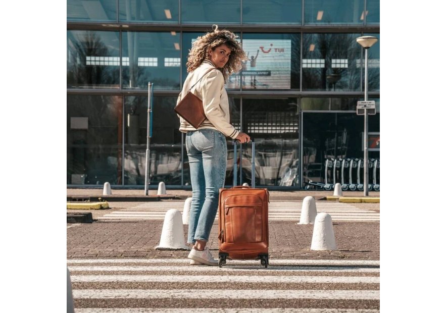 the chesterfield C21.5006 - CUIR DE VACHETTE - CO valise cabine trolley key largo the chesterfield Bagages cabine