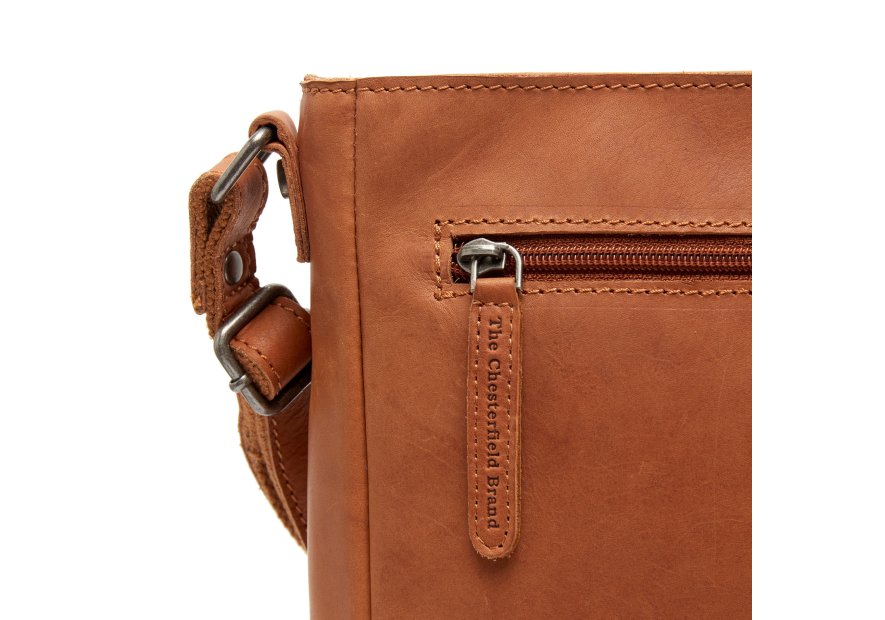 the chesterfield C48.1172 - CUIR DE VACHETTE - BR sac bandoulière besace mumbai the chesterfield Sac business