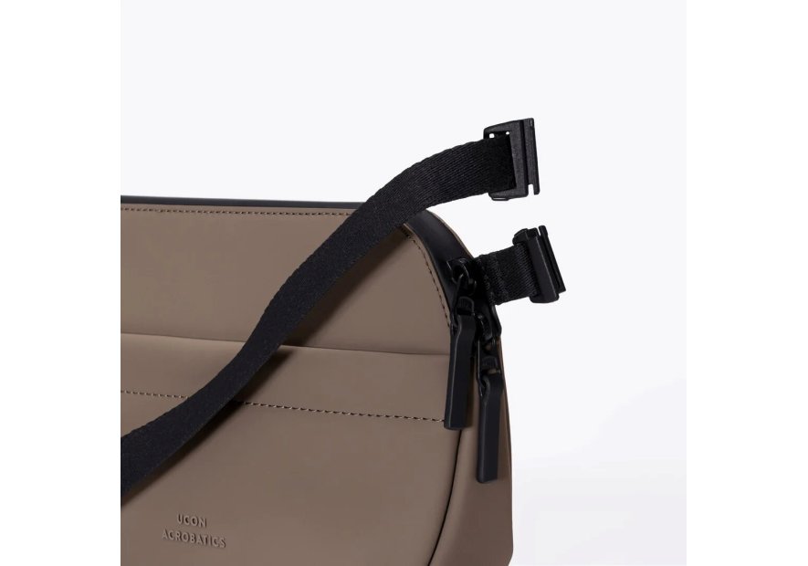 ucon acrobatics MELVIN sacoche porté travers sacoche homme